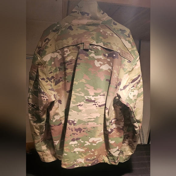 Jacket - Picture 3 of 3